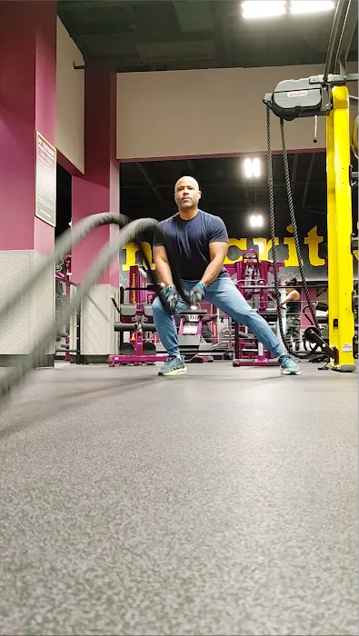 Planet Fitness Picture 8