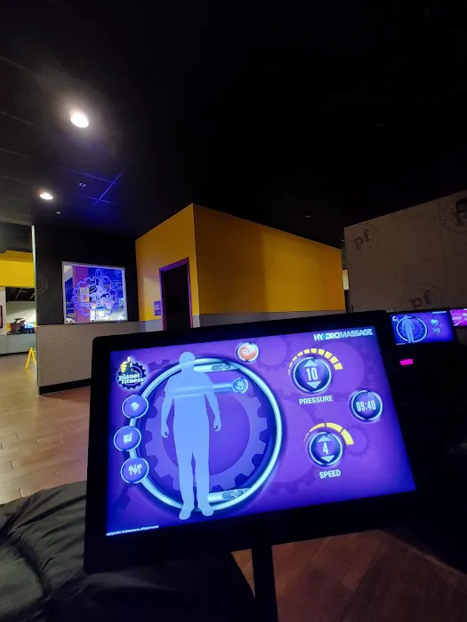 Planet Fitness Picture 2