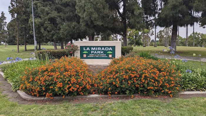 La Mirada Outdoor Fitness Center Picture 6