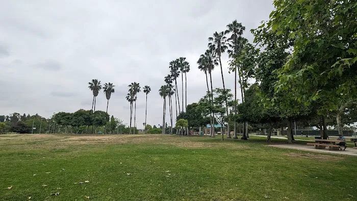 La Mirada Outdoor Fitness Center Picture 4