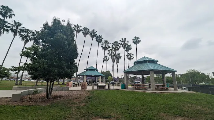 La Mirada Outdoor Fitness Center Picture 2