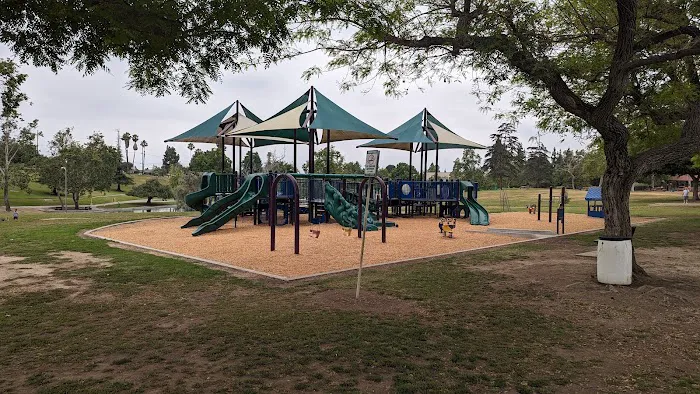 La Mirada Outdoor Fitness Center Picture 3