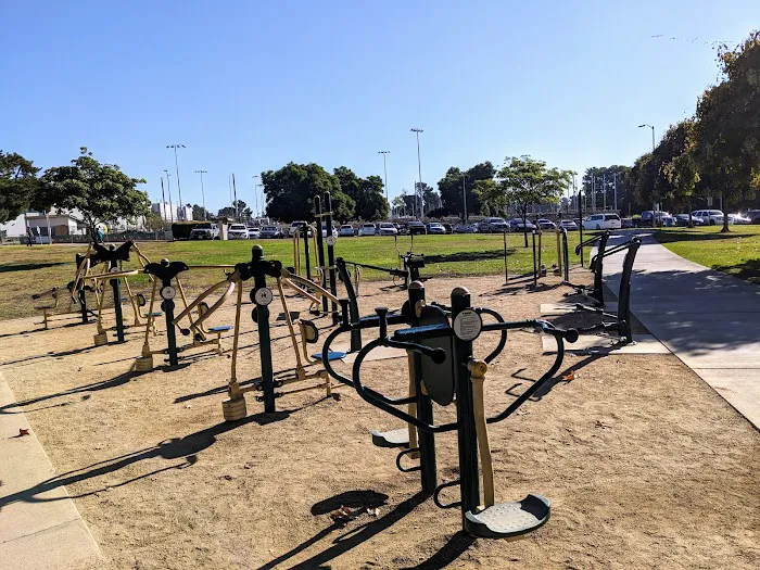 La Mirada Outdoor Fitness Center Picture 1