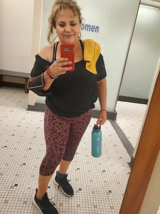 LA Fitness Picture 2