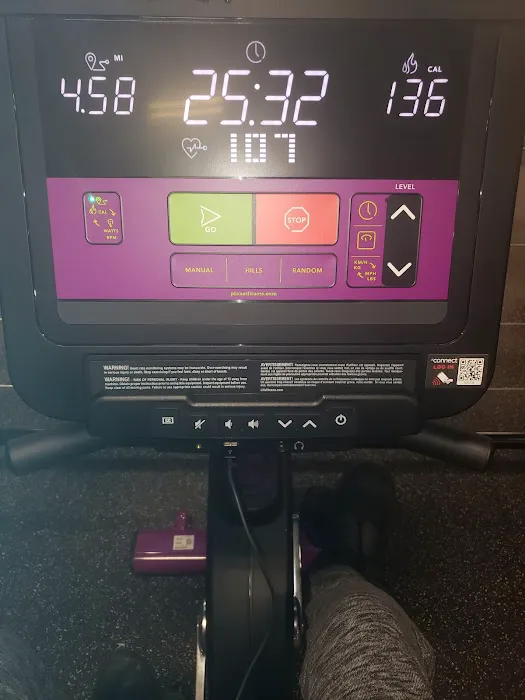 Planet Fitness Picture 8