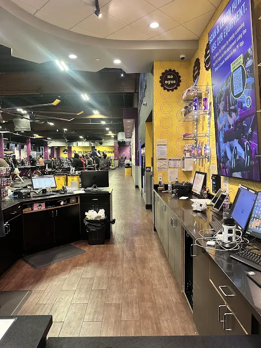Planet Fitness Picture 7