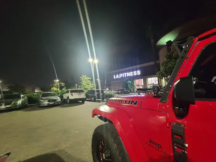 LA Fitness Picture 3