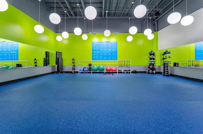 Blink Fitness Bellflower Picture 1