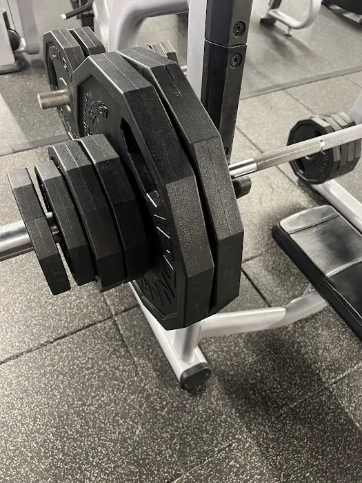 Blink Fitness Bellflower Picture 2