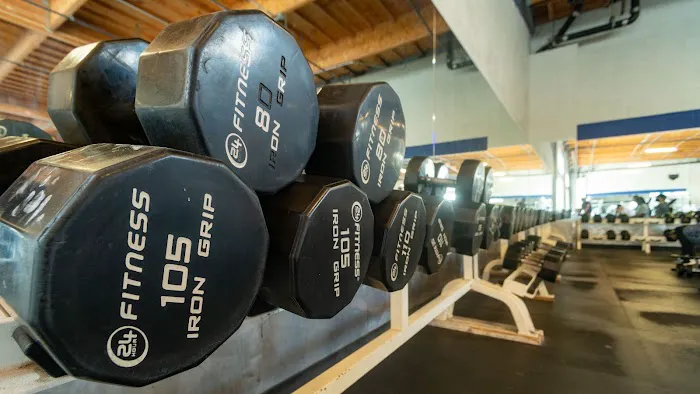 24 Hour Fitness Picture 7