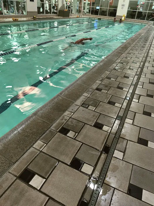 LA Fitness Picture 8