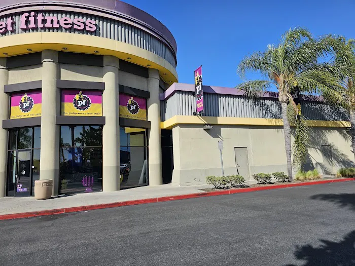 Planet Fitness Picture 4