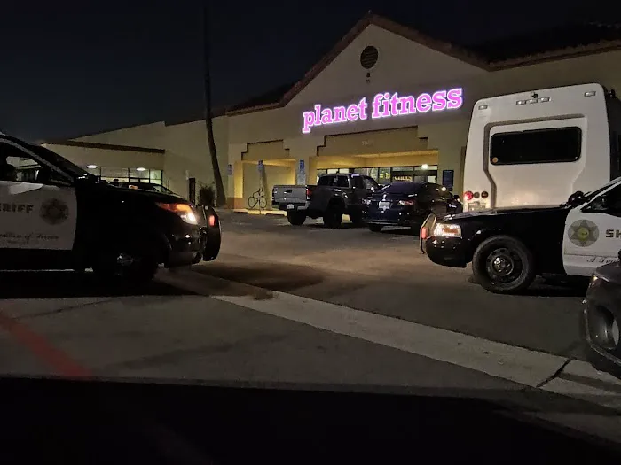 Planet Fitness Picture 8