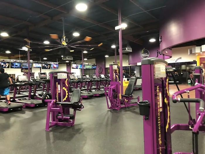 Planet Fitness Picture 2
