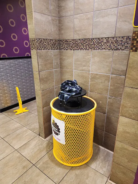 Planet Fitness Picture 3