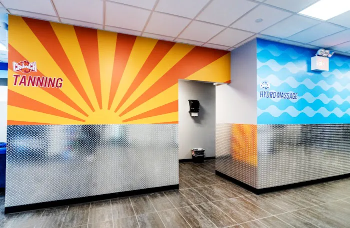 Crunch Fitness - Lakewood Picture 2