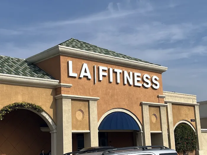 LA Fitness Picture 2