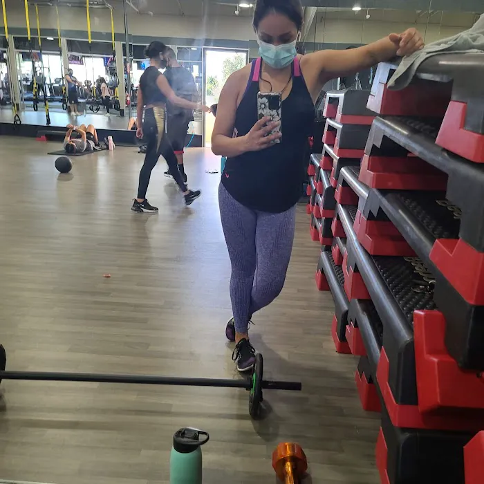 Fitness 19 Picture 6