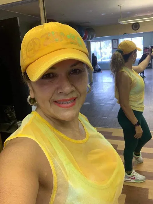 Zumba con Angelica Picture 4