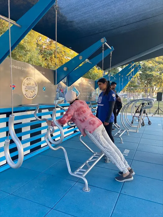 Fitness Court at Riverfront Park Picture 3