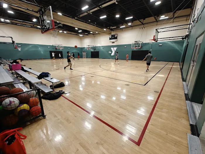 Lakewood Family YMCA Picture 10