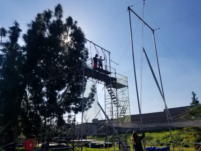 SwingIt Trapeze Picture 6