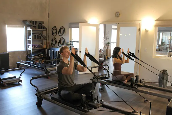 HONOR THE BODY PILATES Picture 10