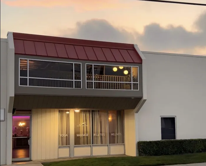 HONOR THE BODY PILATES Picture 9