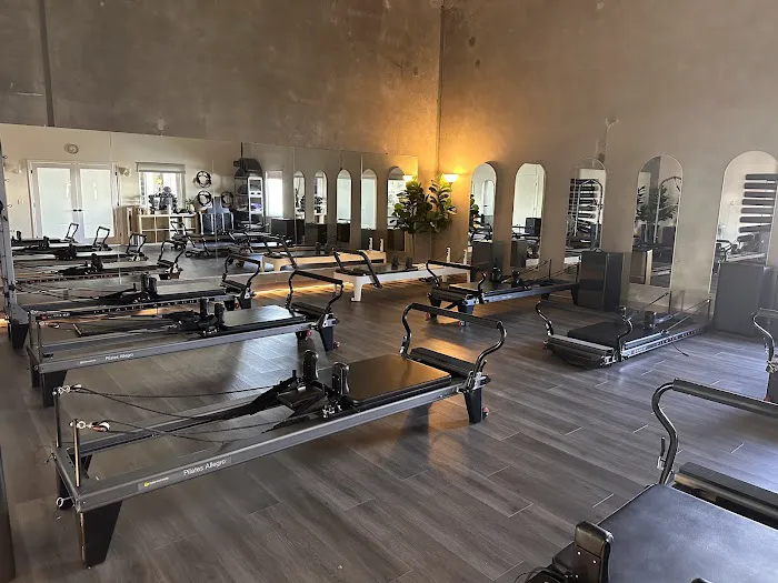 HONOR THE BODY PILATES Picture 5