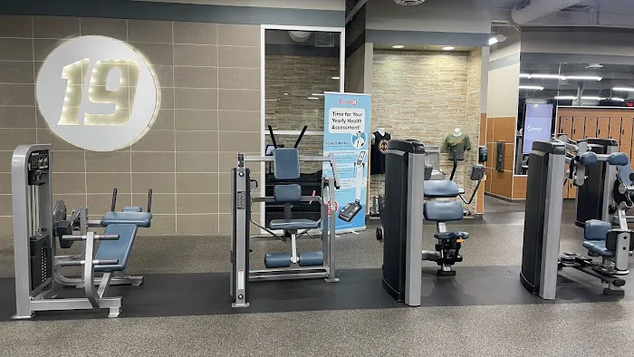 Fitness 19 Picture 8