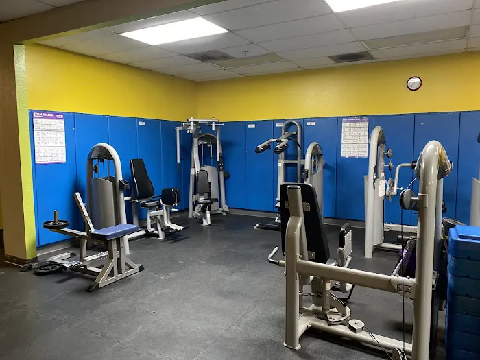 Lugo Fitness Center Picture 4