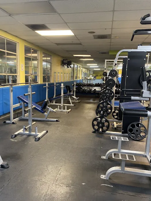 Lugo Fitness Center Picture 7