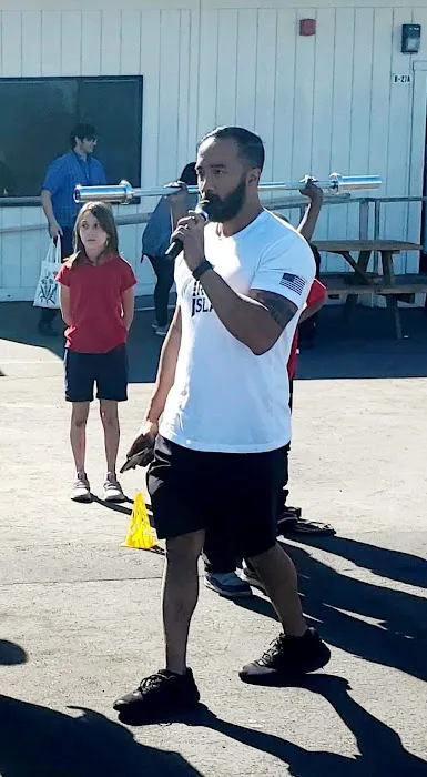 Iron Island Fitness Picture 4