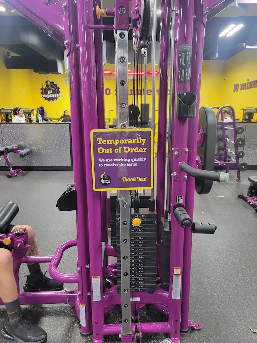 Planet Fitness Picture 7