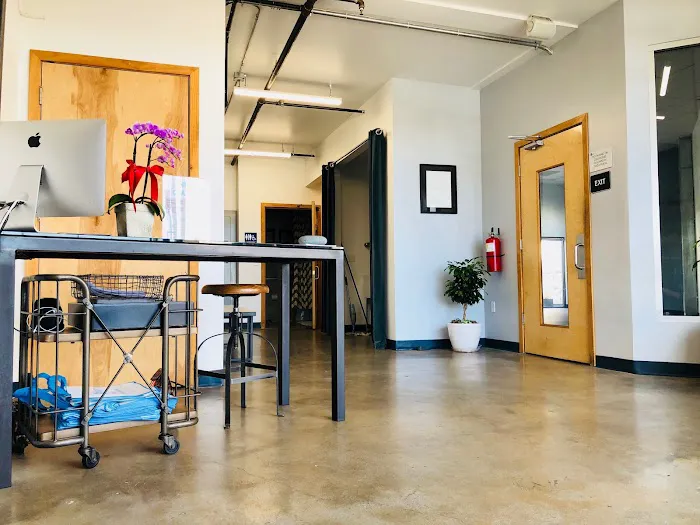 The Hot Room, Long Beach Picture 3