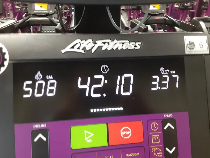 Planet Fitness Picture 7