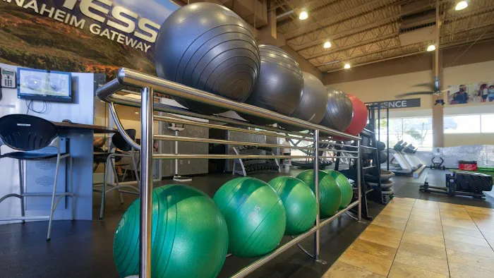 24 Hour Fitness Picture 10