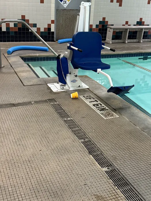 24 Hour Fitness Picture 5