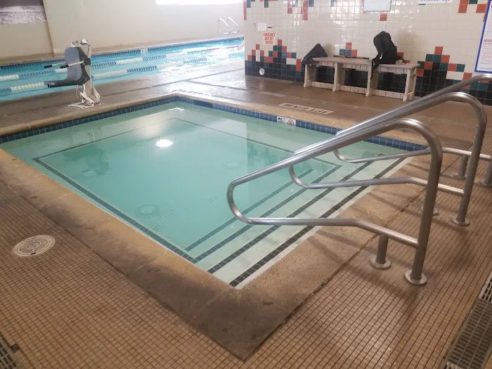 24 Hour Fitness Picture 8