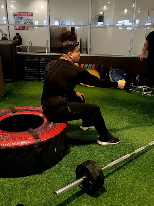 LA Fitness Picture 8