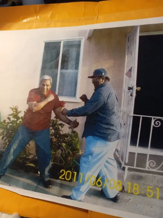 Fitness Court at Lynwood Park Picture 4