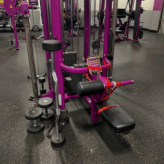 Planet Fitness Picture 1