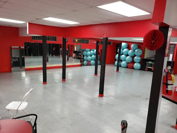 Red Crown Fitness Picture 3