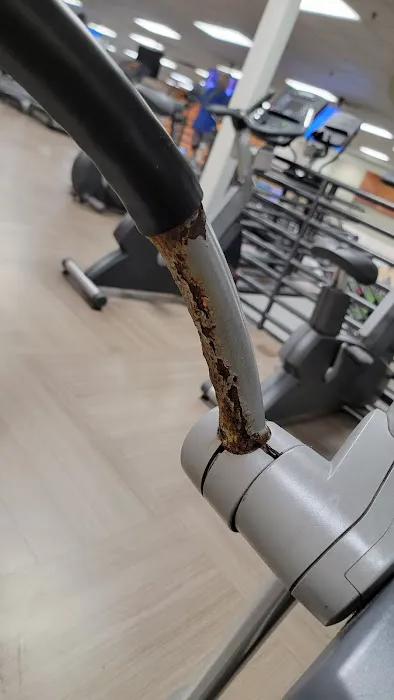 LA Fitness Picture 3