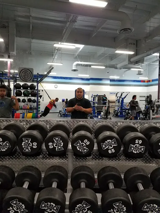 Crunch Fitness - Long Beach Picture 6