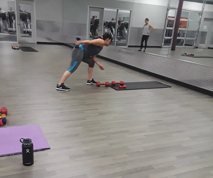 Crunch Fitness - Long Beach Picture 8