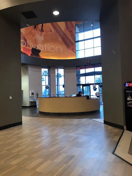 LA Fitness Picture 5