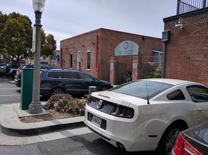 Studio 210 Pilates Picture 5