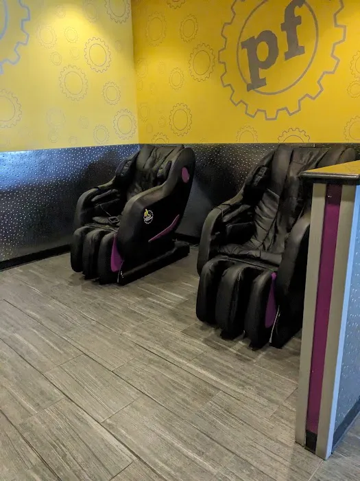 Planet Fitness Picture 10