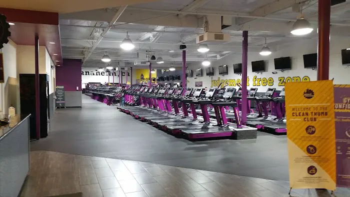 Planet Fitness Picture 5